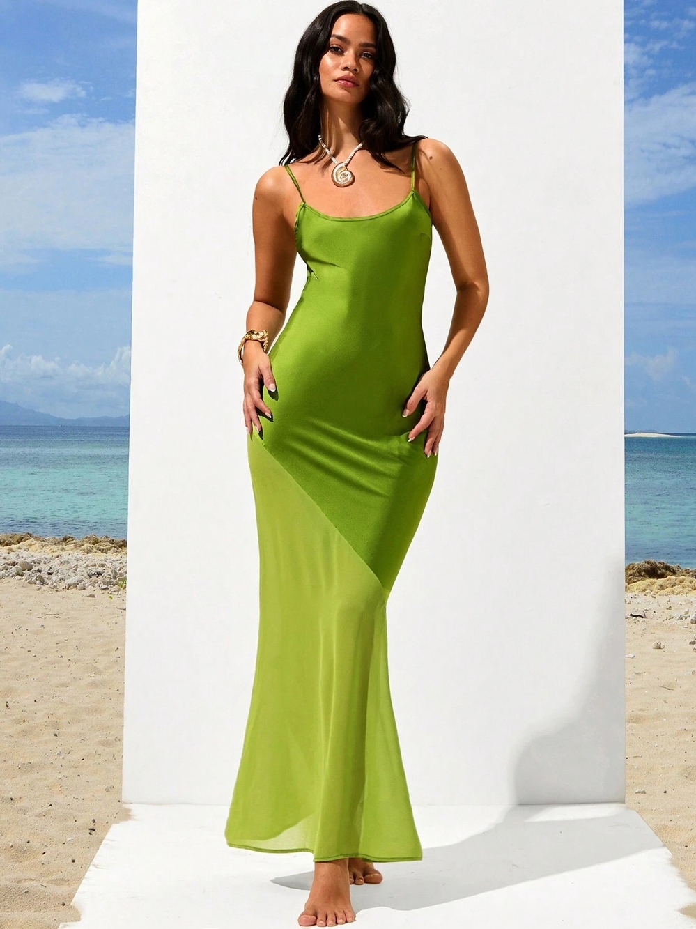 Sleek Fitted Neon Green Slip Maxi Dress Size Large😊